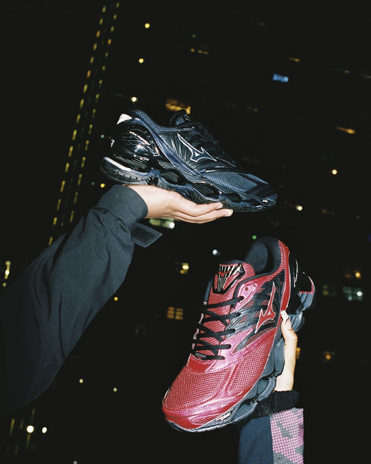 HONEYEE.COM | MIZUNO SPORTSTYLE から WAVE PROPHECY LS の新色が登場