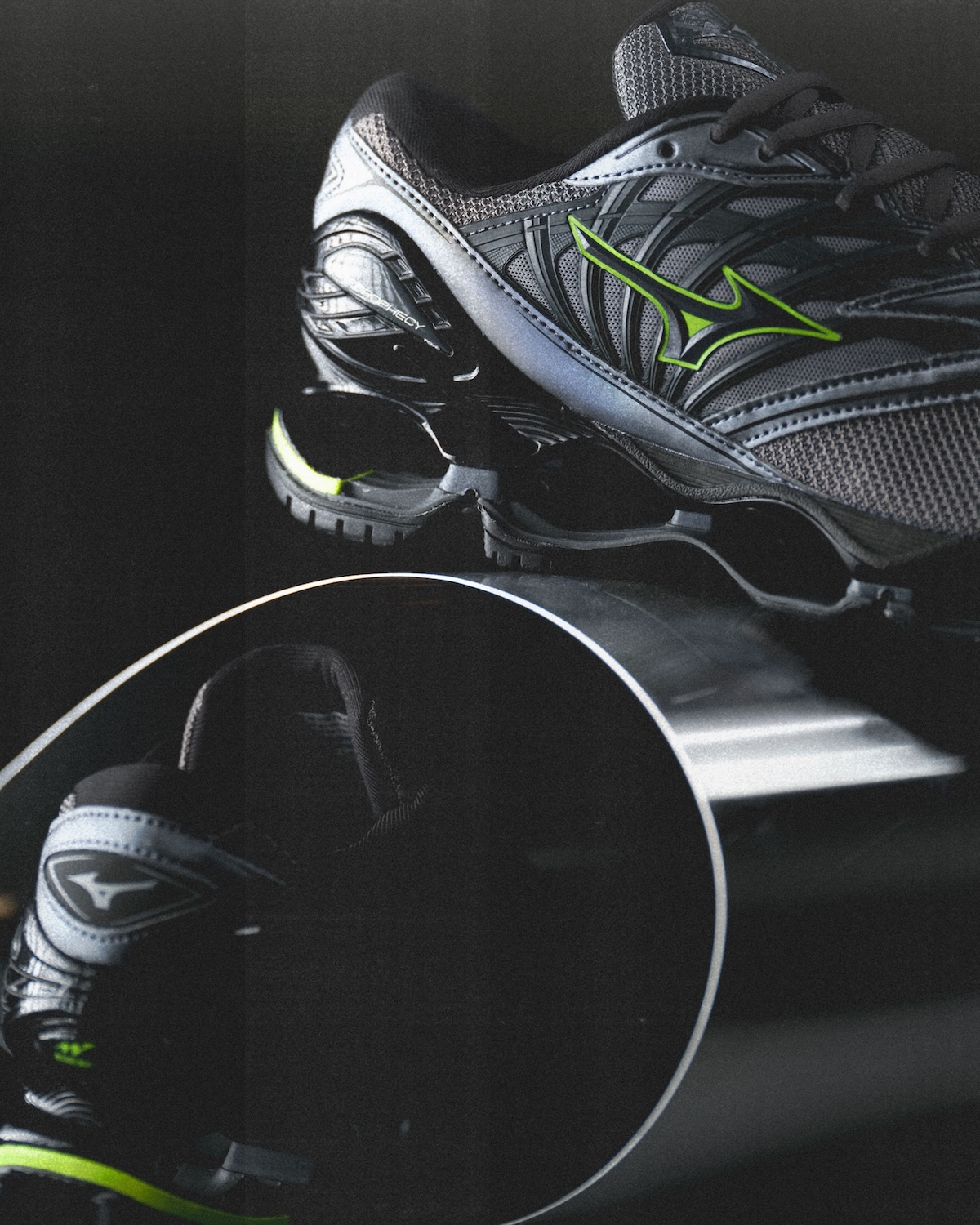 HONEYEE.COM | MIZUNO SPORTSTYLE から WAVE PROPHECY LS の新色が登場